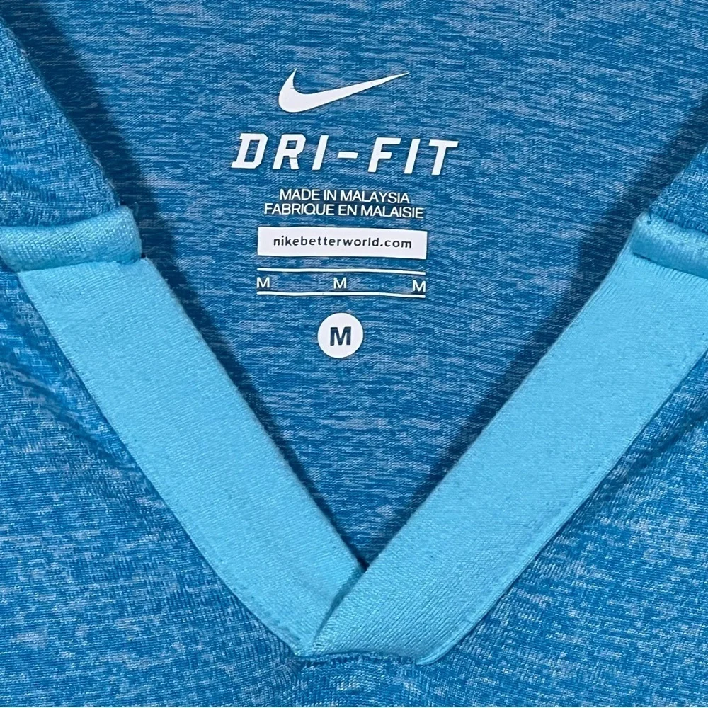 Nike Dri- Fit Blue Hoodie Top Size Medium